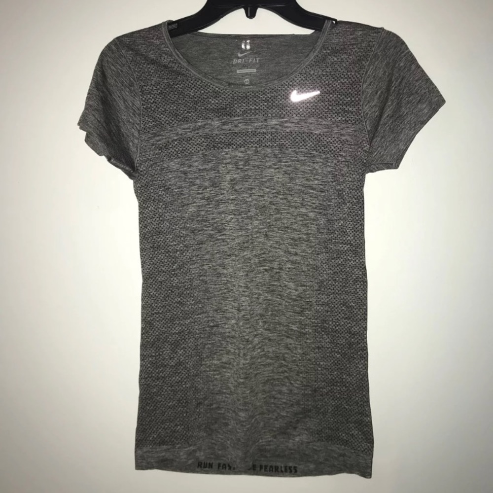 nike dri-fit workout top